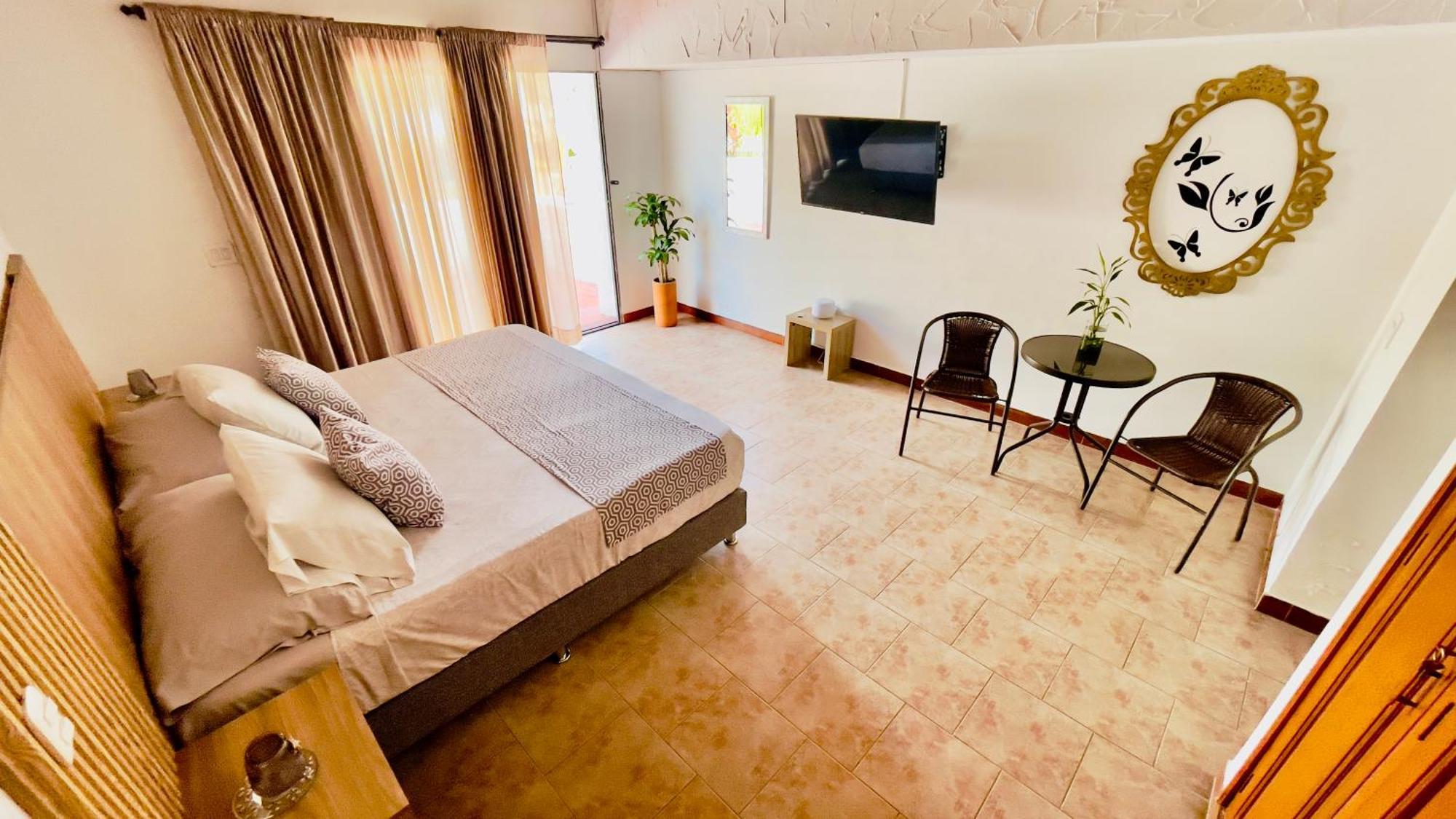 Loto Del Viento Hotel Cartago Ngoại thất bức ảnh