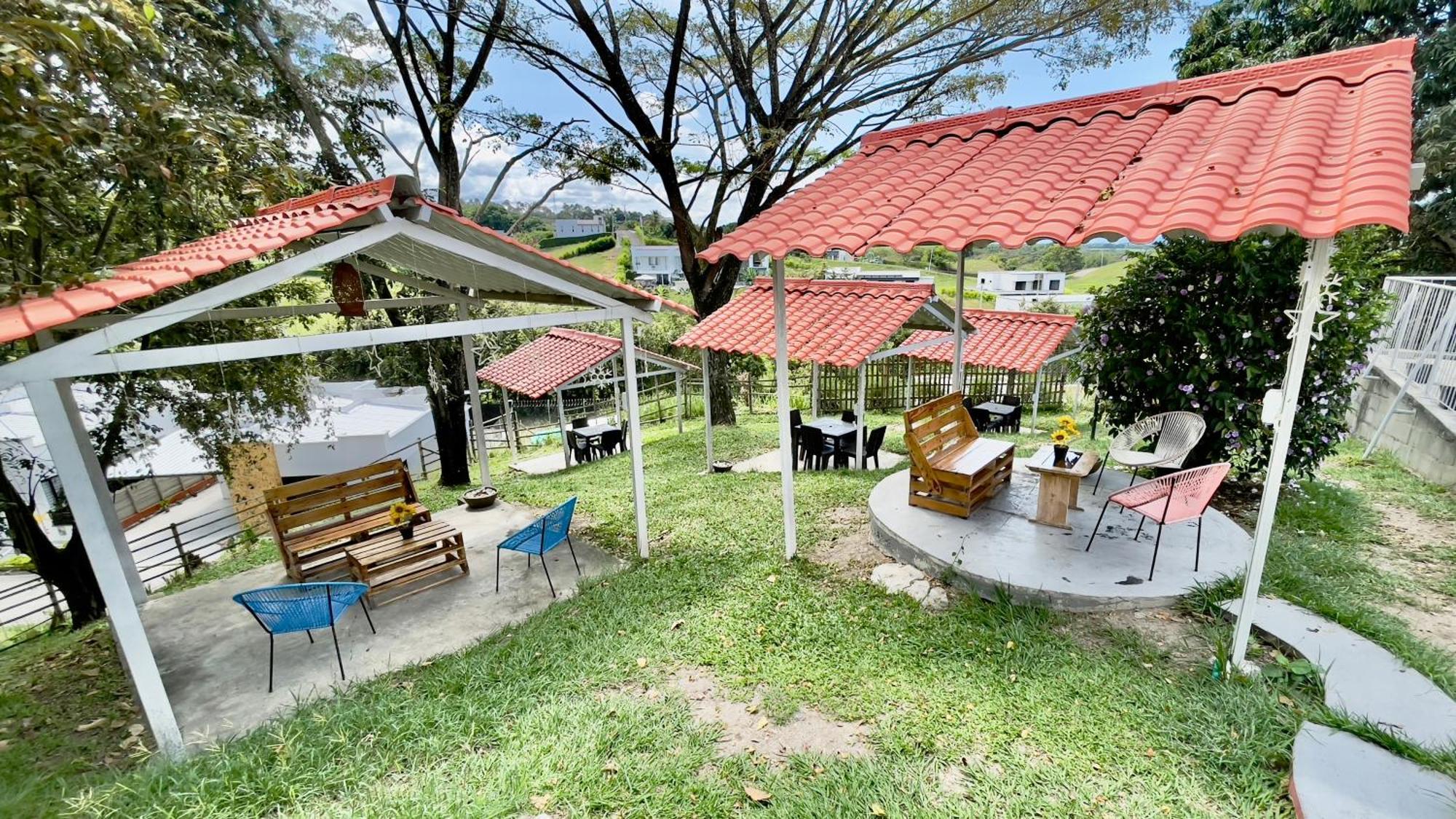 Loto Del Viento Hotel Cartago Ngoại thất bức ảnh