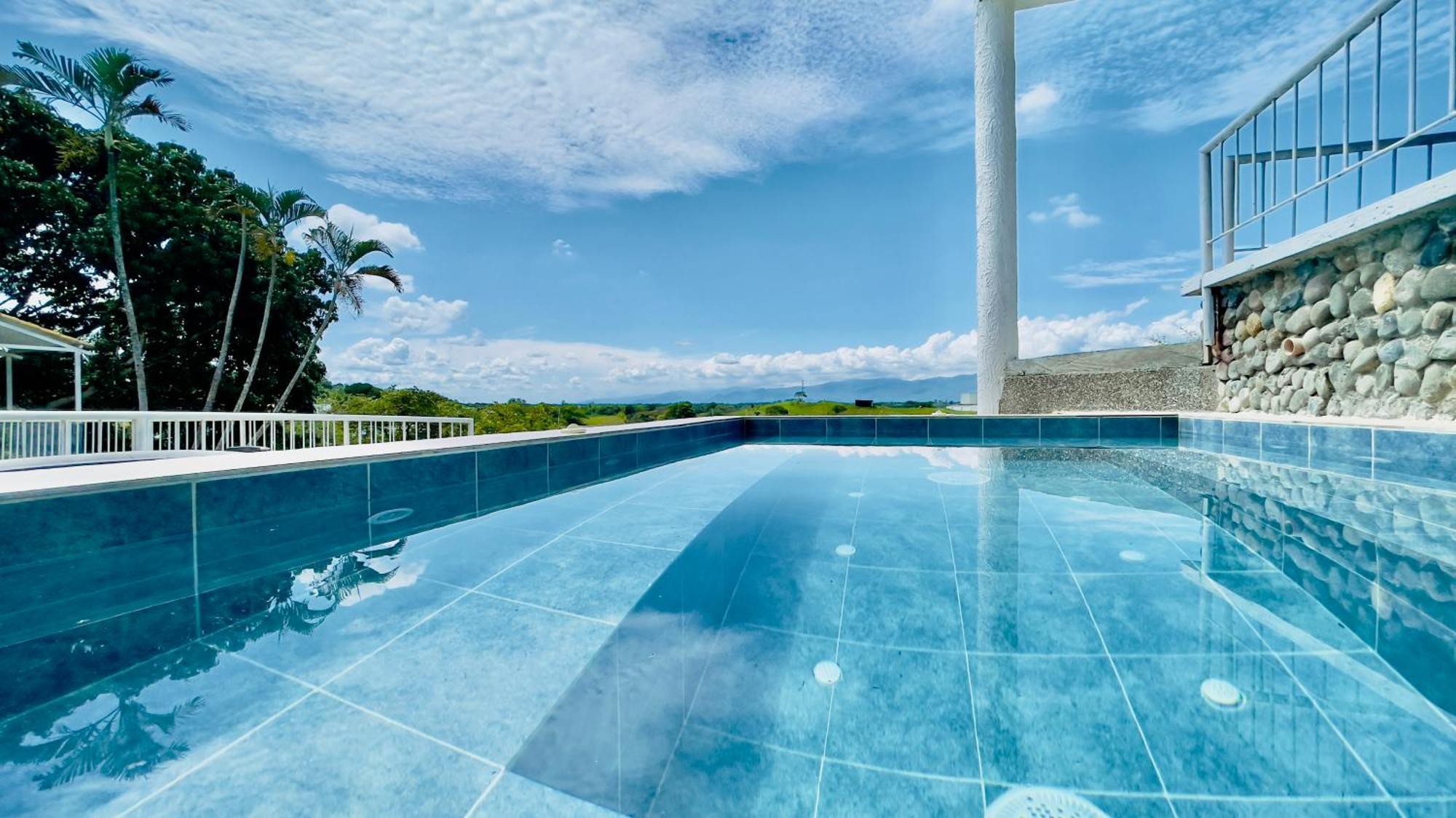 Loto Del Viento Hotel Cartago Ngoại thất bức ảnh
