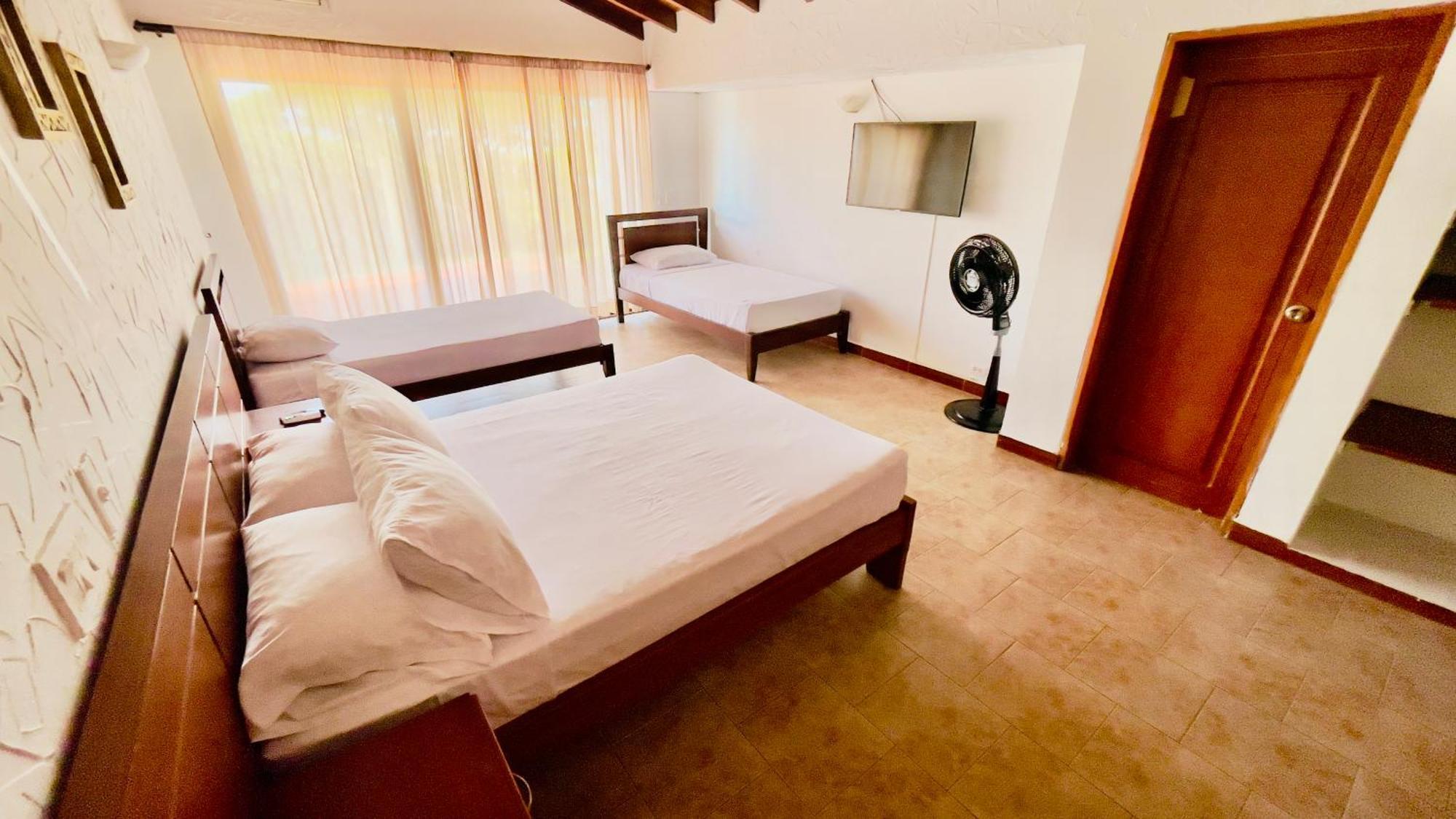 Loto Del Viento Hotel Cartago Ngoại thất bức ảnh