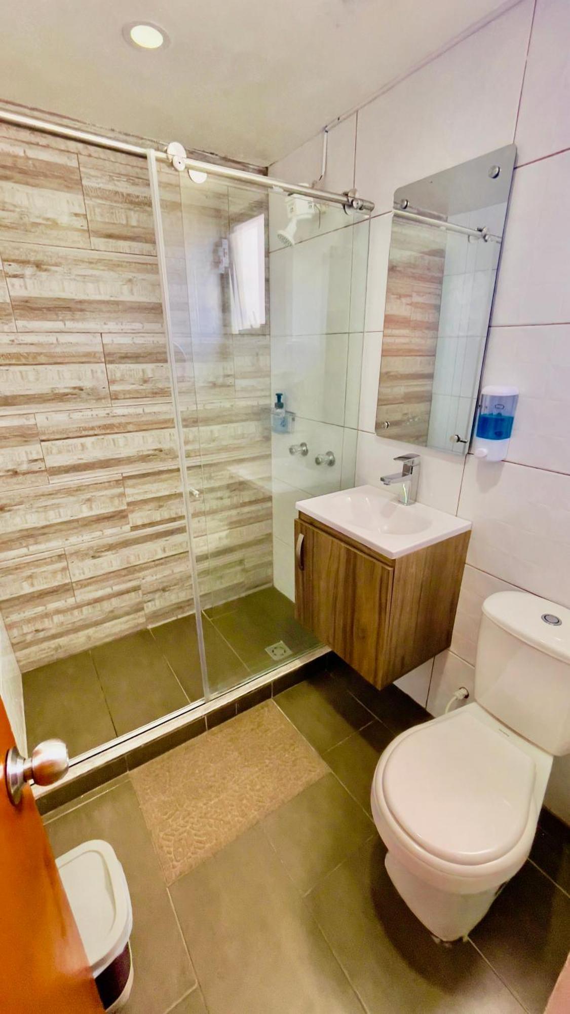 Loto Del Viento Hotel Cartago Ngoại thất bức ảnh